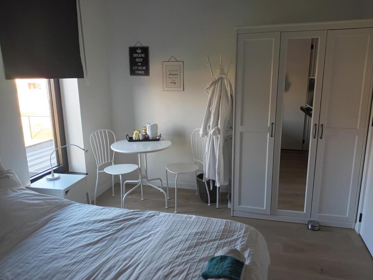 B&B De Verademing Bilzen Buitenkant foto